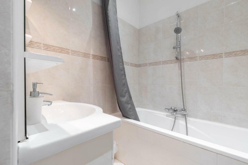6 Bedrooms Seaview House, Old Town Nizza Exterior foto